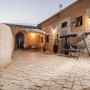  Bed & Breakfast Abbraccio Del Carrubo